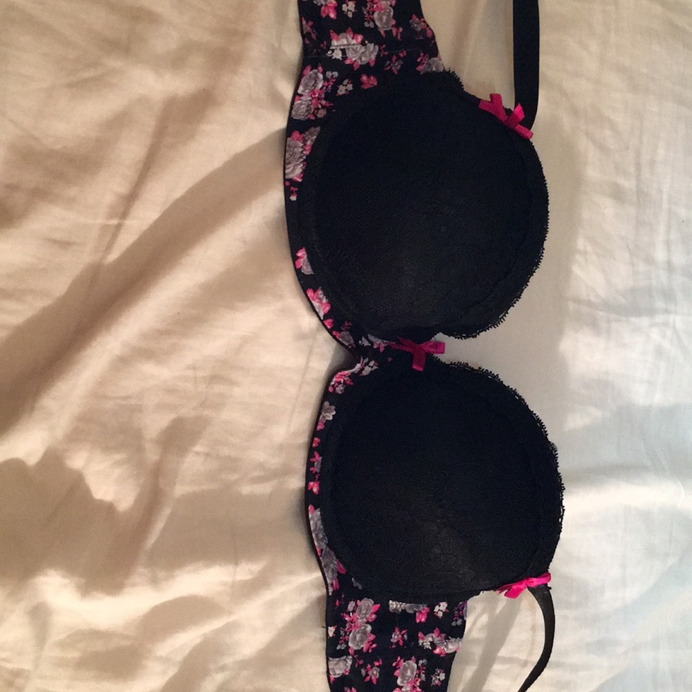 Bras.